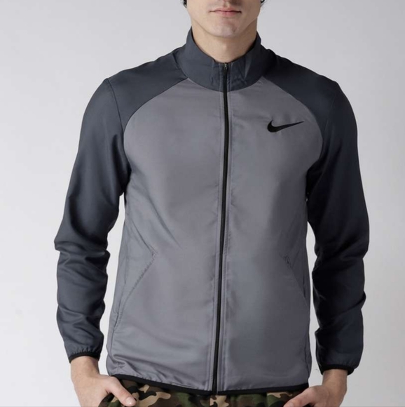 LIKE NEW Nike Men's Gray/Blue Dry Team Training Woven Jacket Size Small - Picture 1 of 7